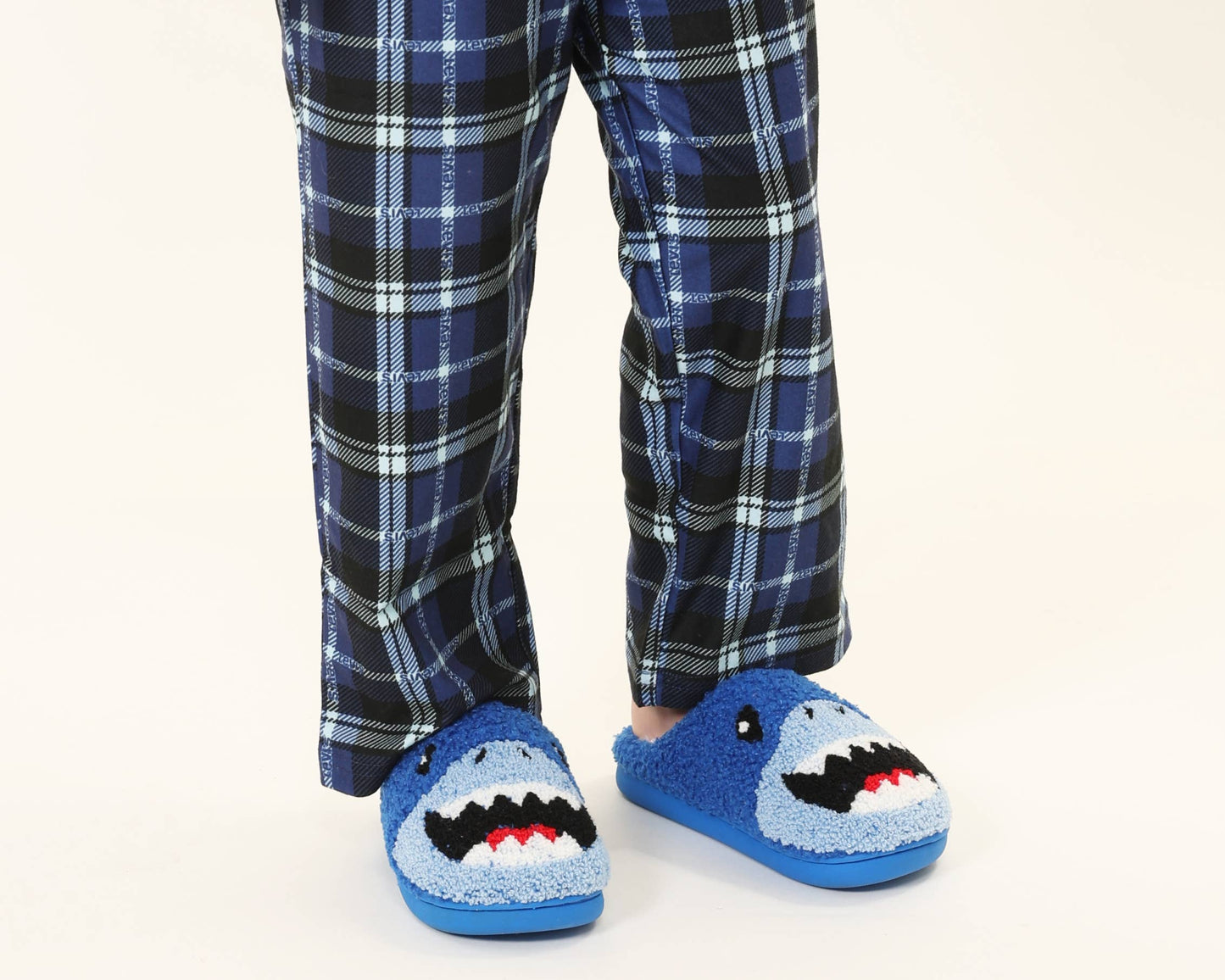 INDOOR / OUTDOOR SLIPPERS || SHARK