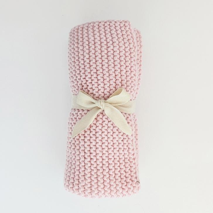 GARTER STITCH KNIT BLANKET || BLUSH