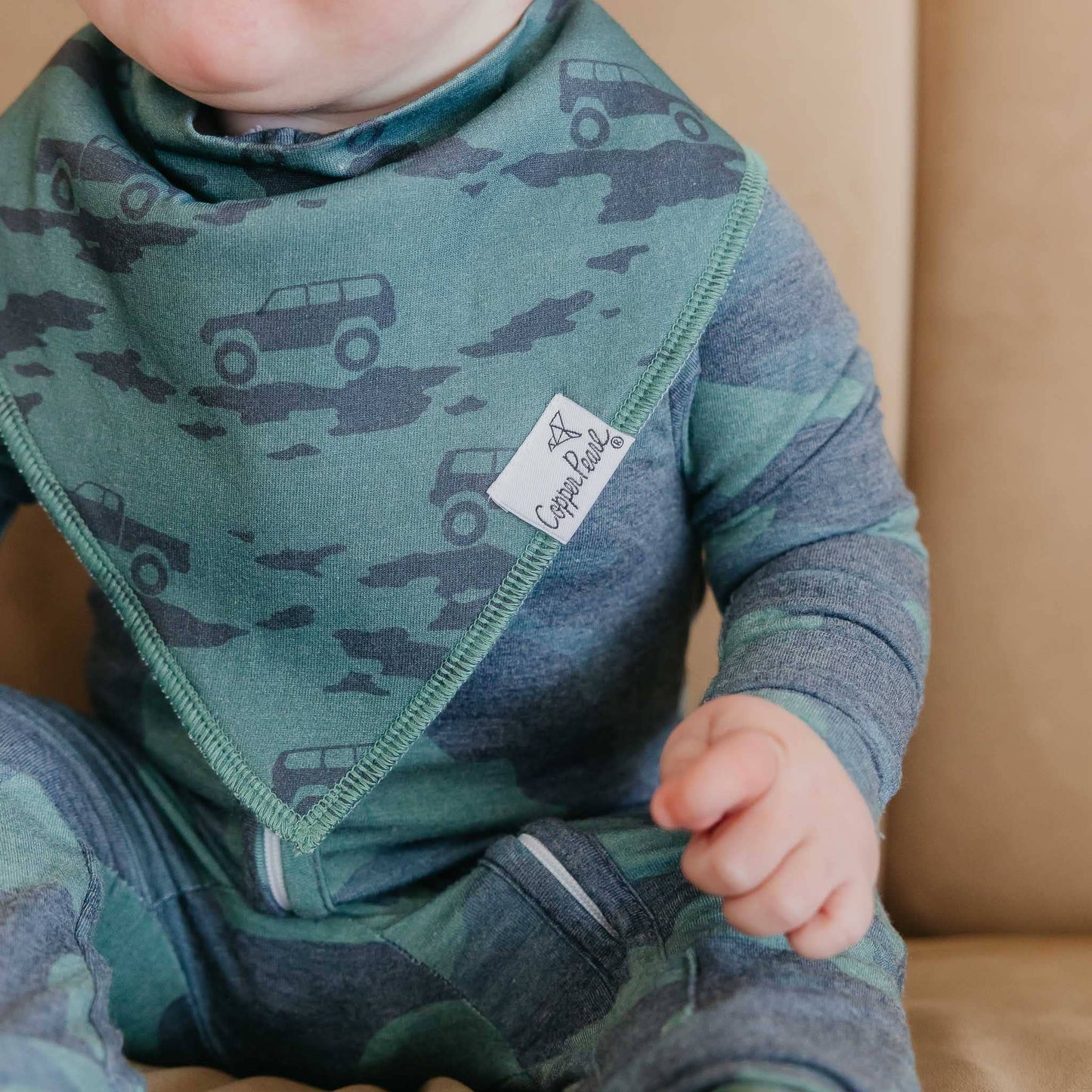 4 PACK BABY BANDANA BIBS || HUNTER