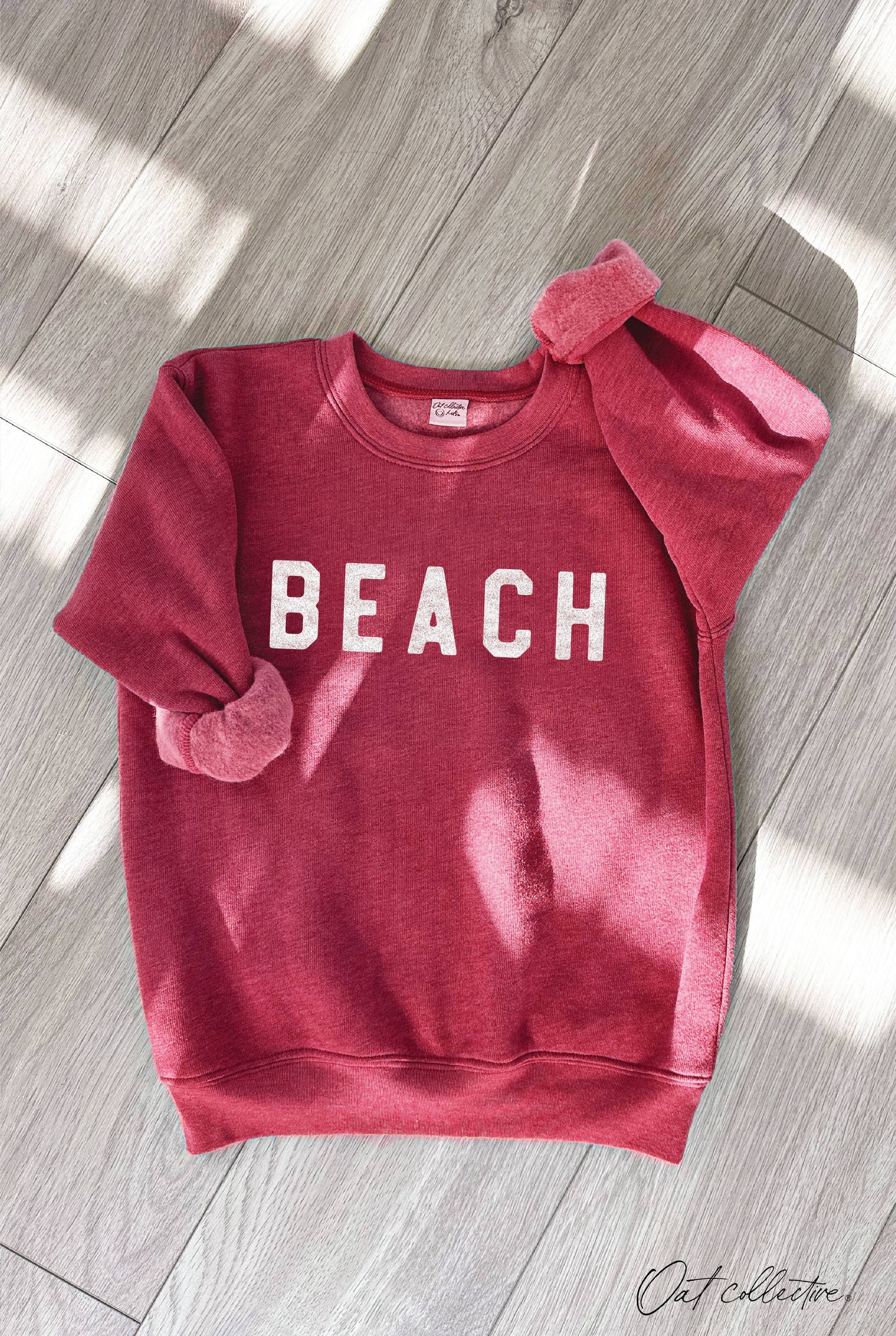BEACH UNISEX SWEATSHIRT || HEATHER ROYAL