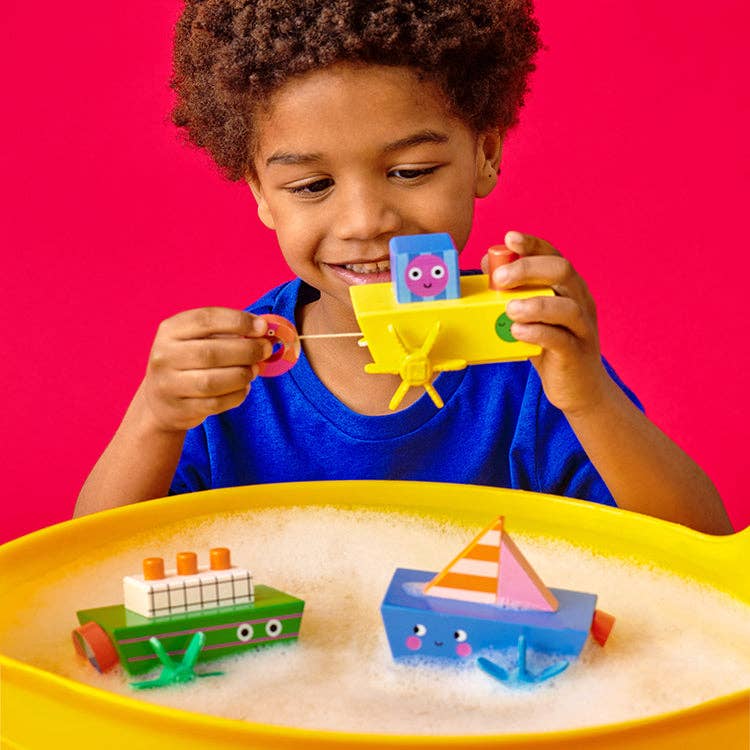 WIND-UP BOAT