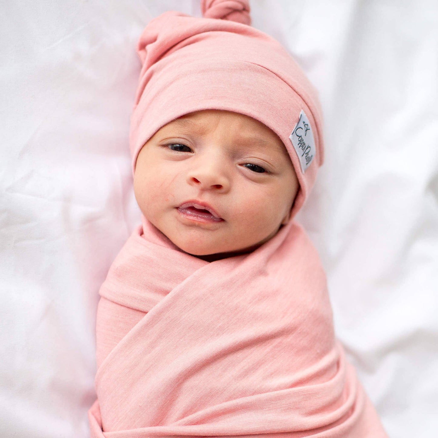 KNIT SWADDLE BLANKET || DARLING