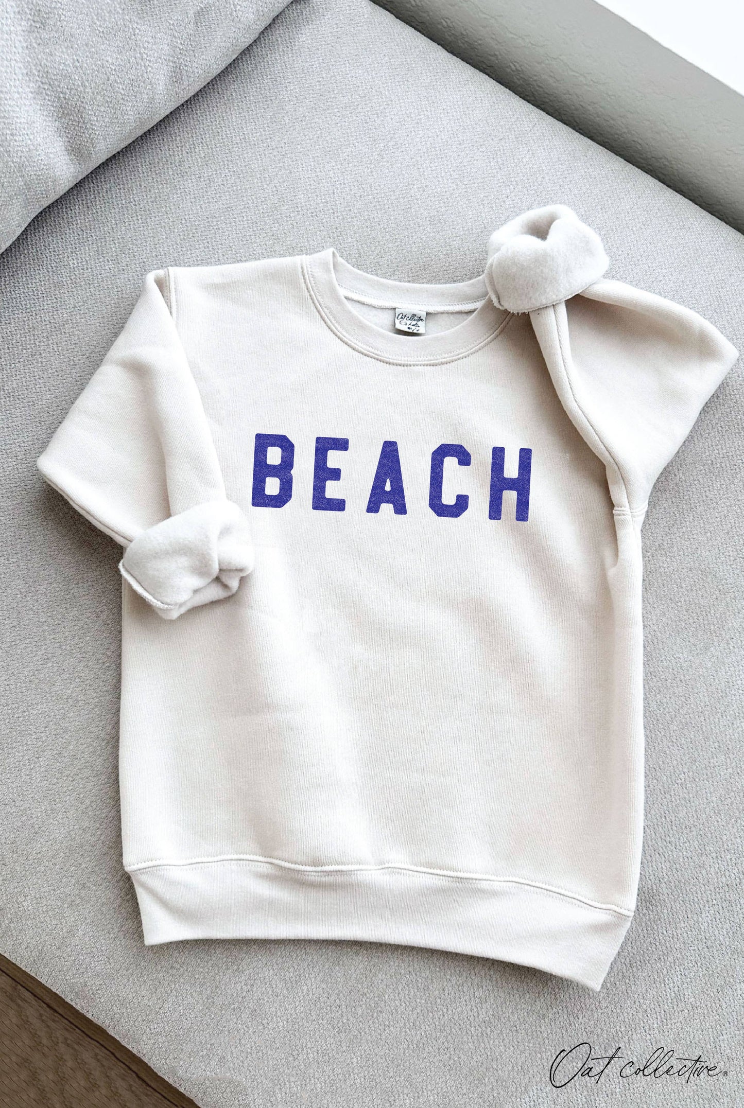 BEACH UNISEX SWEATSHIRT || ATHLETIC HEATHER