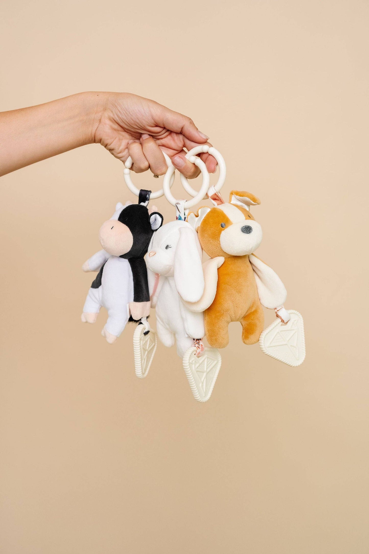 ON-THE-GO PLUSH || BELLA