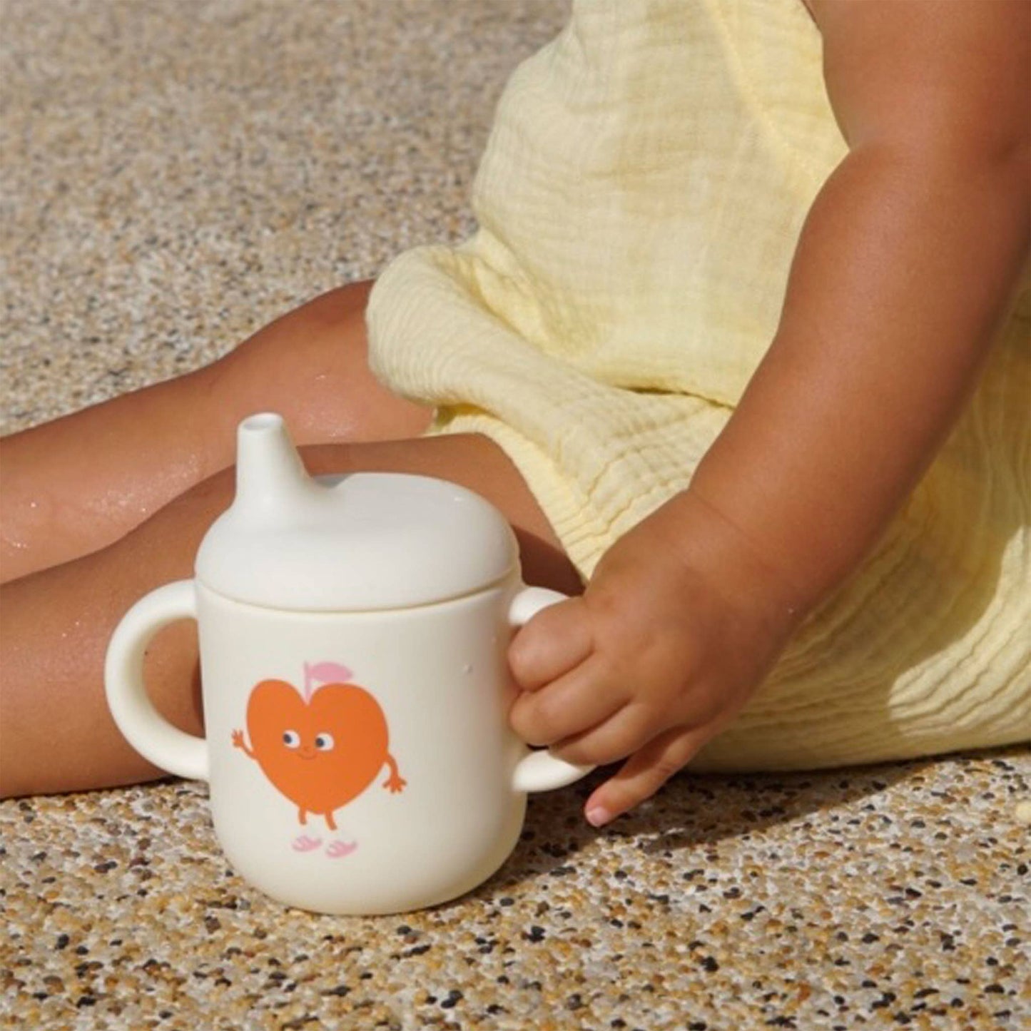 SIPPY CUP || POPPY THE PEACH