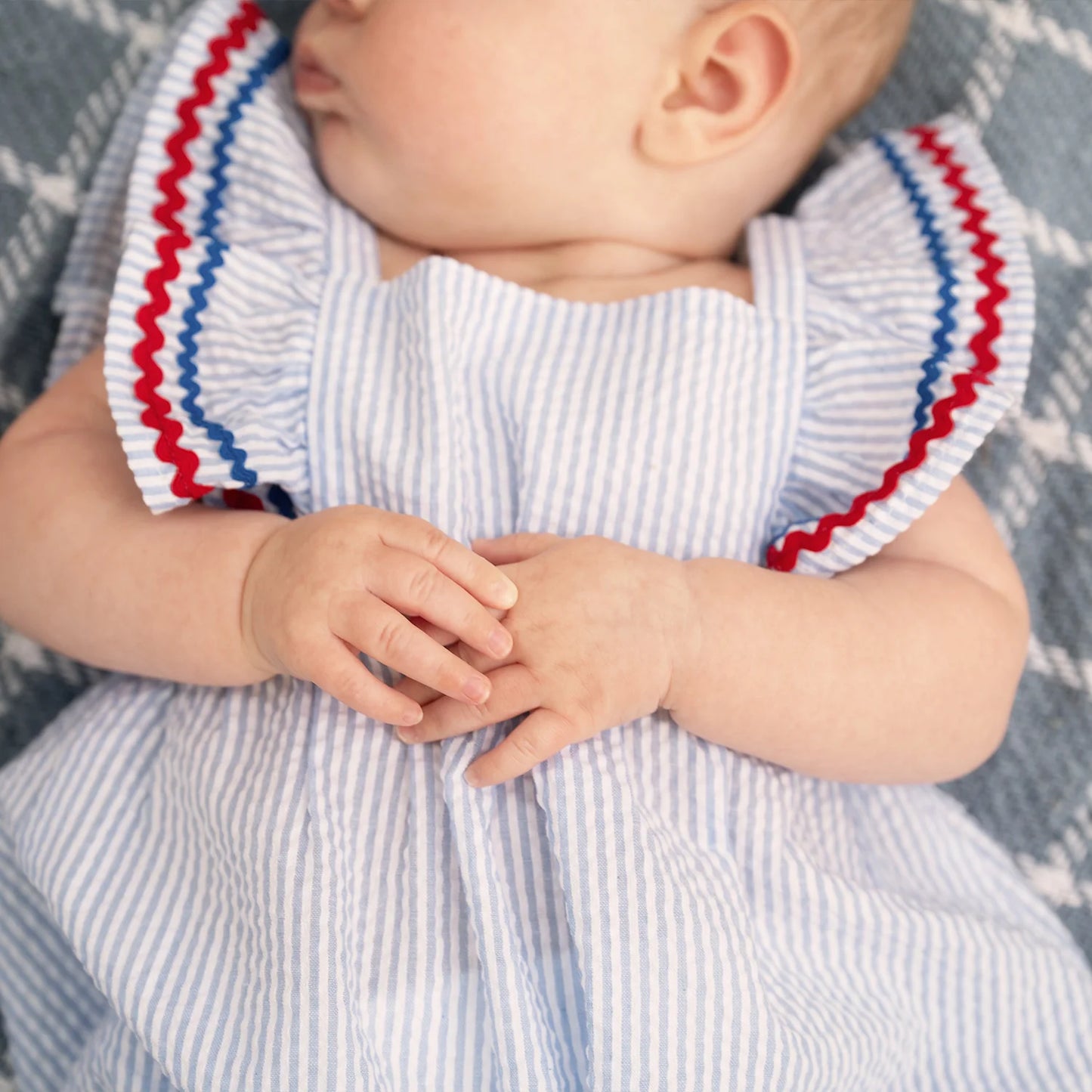 SEERSUCKER STRIPE FLUTTER MAGNETIC ROMPER