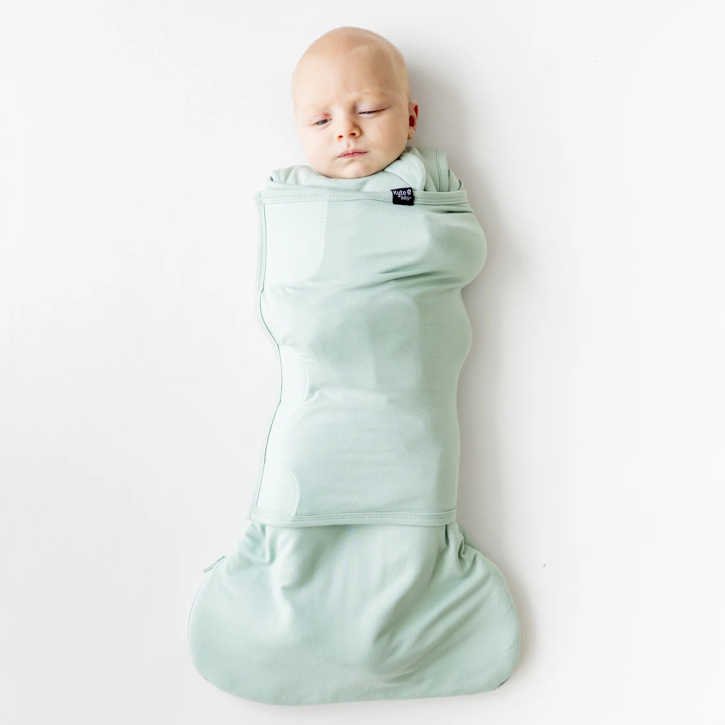 SLEEP BAG SWADDLER IN SAGE 1.0