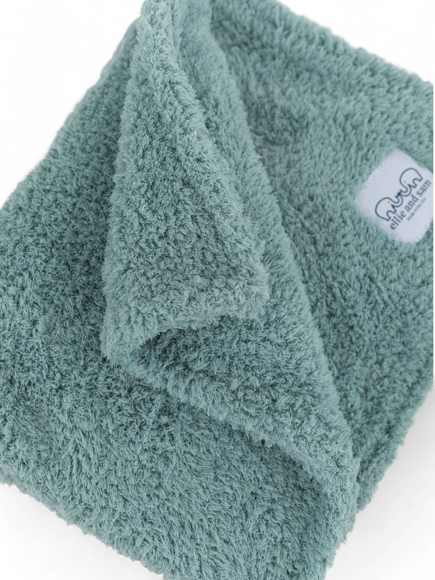 CLASSIC BORDERLESS BLANKET || SAGE