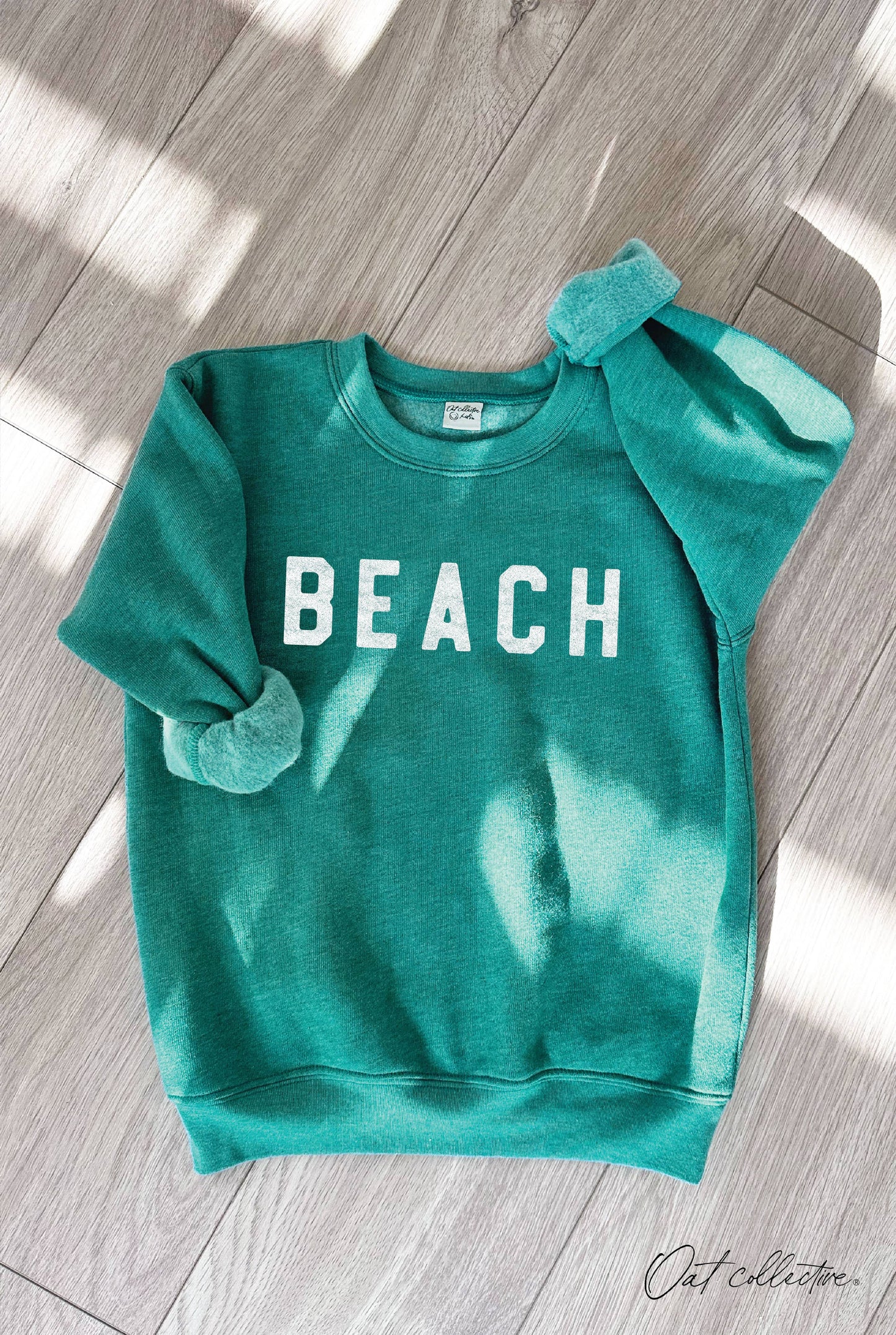 BEACH UNISEX SWEATSHIRT || ATHLETIC HEATHER