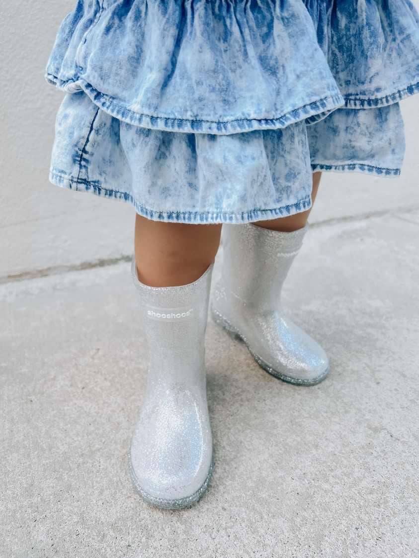 THE GLITZ RAIN BOOT || SILVER
